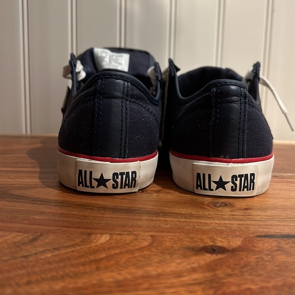 CONVERSE Chuck Taylor Canvas-Faux Leather Shoes Like New-Only Worn 1 Time - Picture 10 of 13